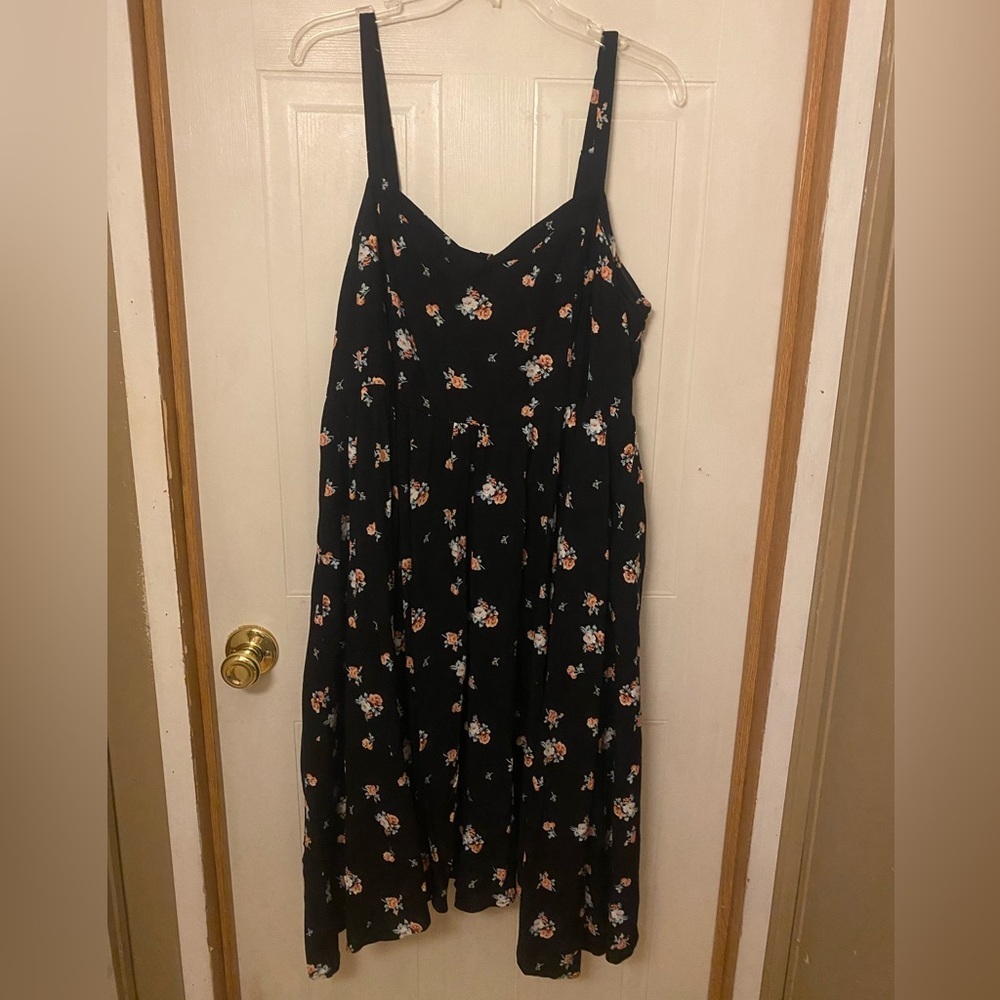 Torrid Black Floral Sharkbite MIDI Dress
